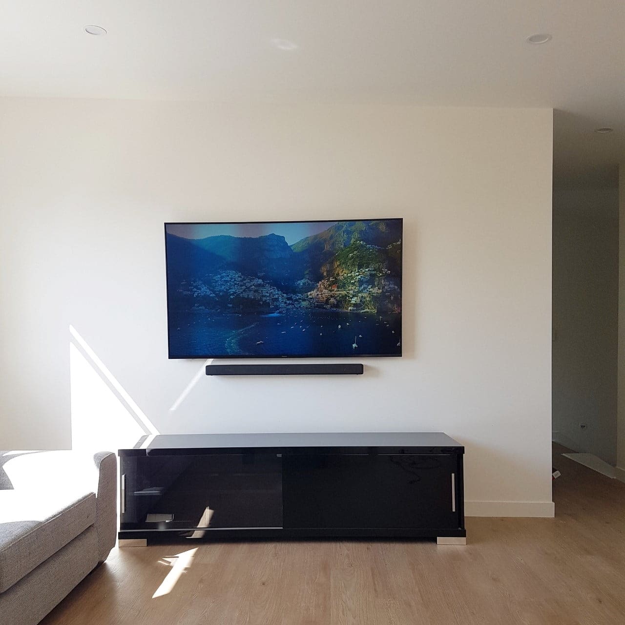 TV wall mounting service